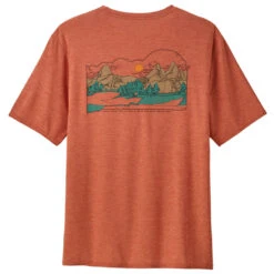 Patagonia Men's Capilene Cool Daily Graphic Shirt - Lands - Lost And Found: Quartz Coral X-Dye -Outdoor Apparel Patagonia SS23 LSCapCoolGraphicLandsLFCX 04