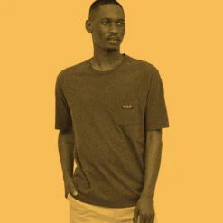 Patagonia Men's Regenerative Organic Certified Cotton LW Pocket Tee - Ink Black -Outdoor Apparel Patagonia SS23 MsROCPocketTee EVMA 03 19338ef7 98e3 4eb4 bdfb ae671dc56397