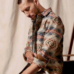 Pendleton Fitted La Pine Overshirt - Smith Rock Tan -Outdoor Apparel Pendleton AW22 LaPineShirt SmithRockTan 05