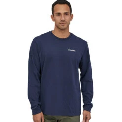 Patagonia Men's Long Sleeved P-6 Logo Responsibili-Tee - Classic Navy -Outdoor Apparel SS23 Patagonia LSP6ResponsibiliTee CNY 01