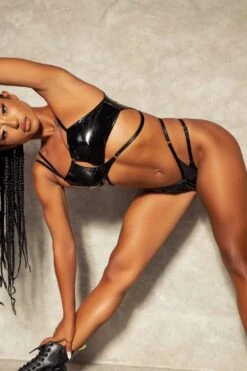 Love Shock Top- Black *LIMITED EDITION 5 Love Shock Top- Black *LIMITED EDITION -Outdoor Apparel creatures of xix tops love shock top black limited edition 18041342460038