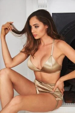 Lucia Top Gold -Outdoor Apparel lunalae tops lucia top gold 28767273746566