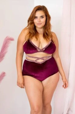 Sienna Top Magenta -Outdoor Apparel lunalae tops sienna top magenta 28772358029446