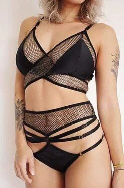 Witch Top - Black -Outdoor Apparel sorte tops top w i t c h black 13849853919366