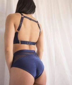 Kabuki Bra - Navy -Outdoor Apparel tatiana active tops kabuki bra navy 12796713926790